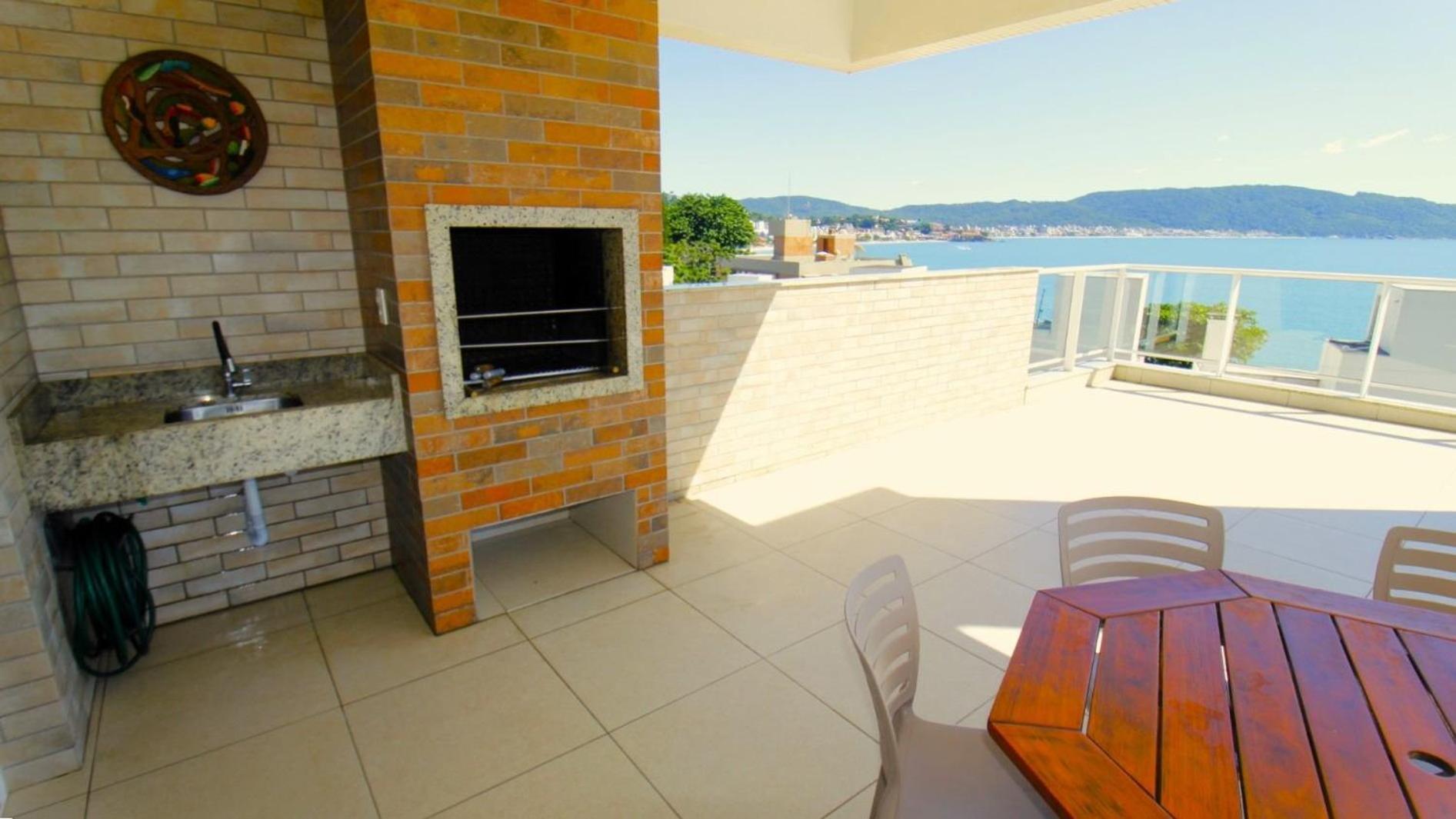 1083 - Apartamento Com Vista Para O Mar Em Bombinhas Esterno foto