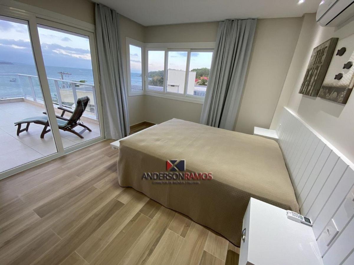 1083 - Apartamento Com Vista Para O Mar Em Bombinhas Esterno foto