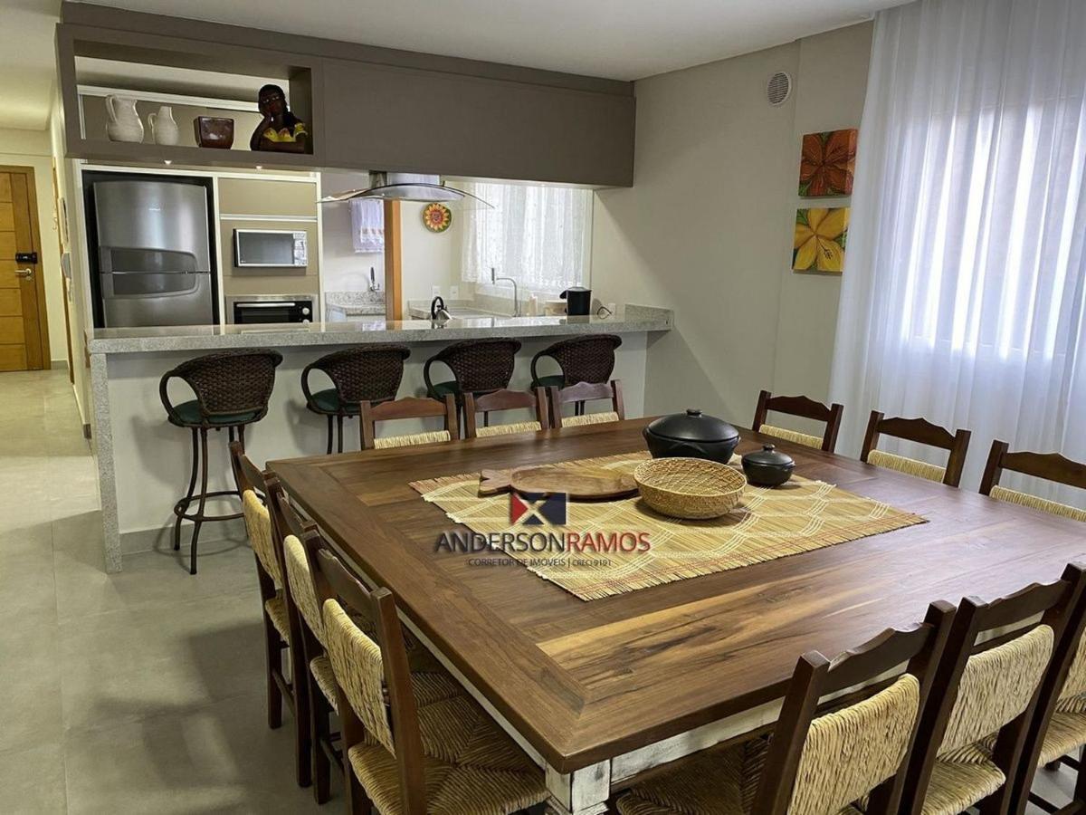1083 - Apartamento Com Vista Para O Mar Em Bombinhas Esterno foto